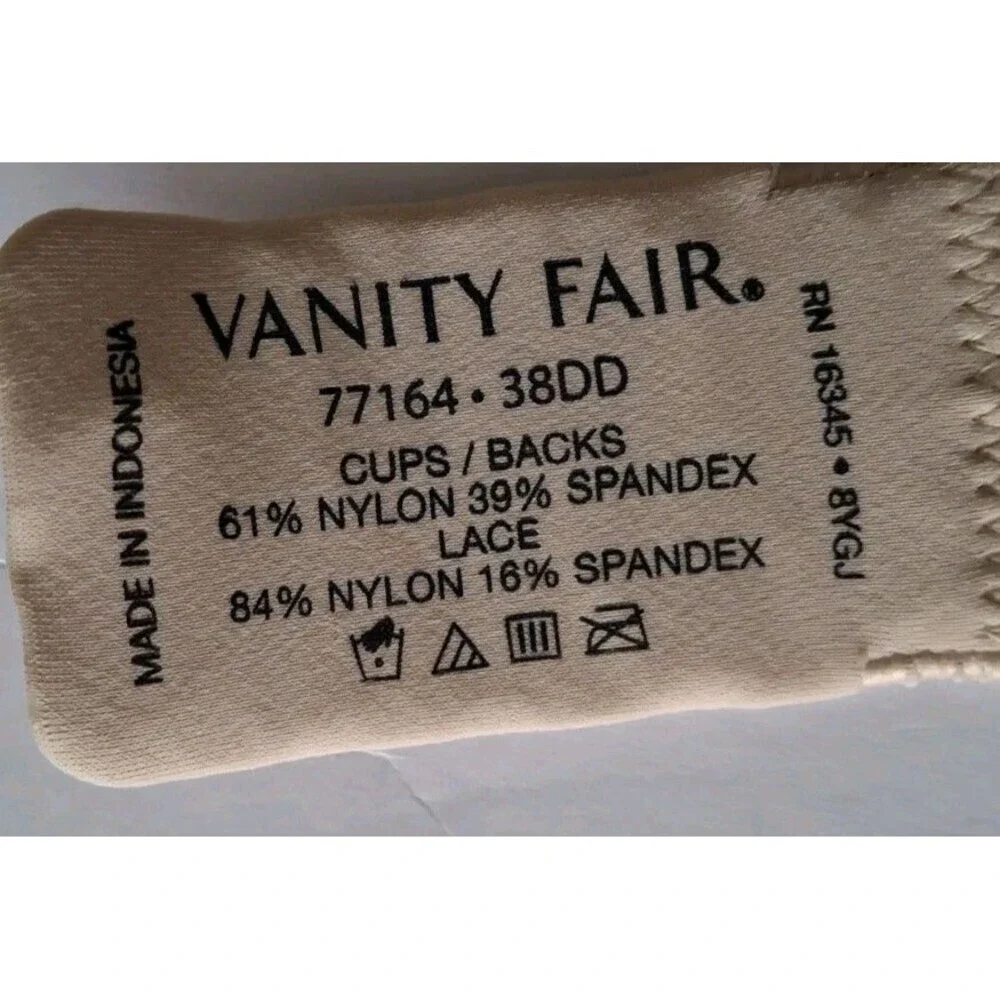 Vanity Fair Effortless Wire Free Bra Size 38DD Beige Tan Plunge 77164